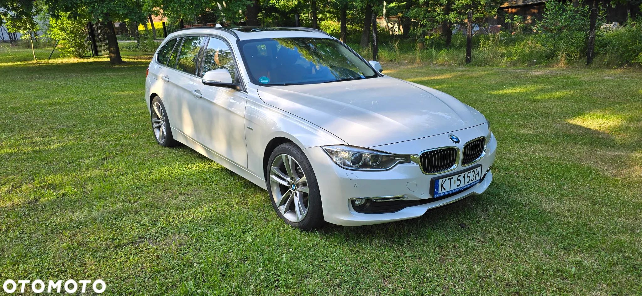 BMW Seria 3 320d Touring Luxury Line - 1