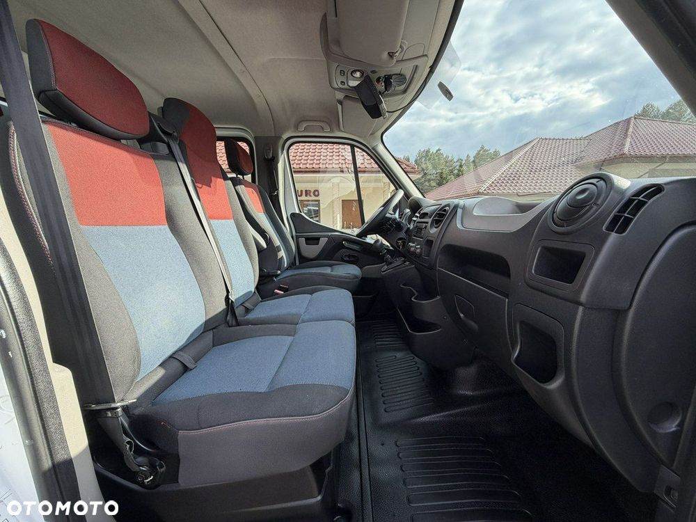 Renault Master - 32