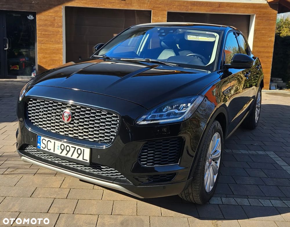 Jaguar E-Pace P250 AWD SE - 4