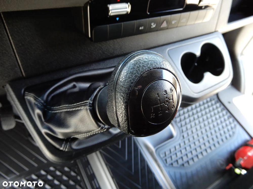 Mercedes-Benz Sprinter 516 CDI 2.2 CDI 163 KM Kontener 4.91 Cm 10 E.Palet Super Lekki ALUVAN DMC 3500 Kg 705 Kg Ładowność Tempomat Asystent Pasa Ruchu Stan Auta Jak Nowy UNIKAT - 40