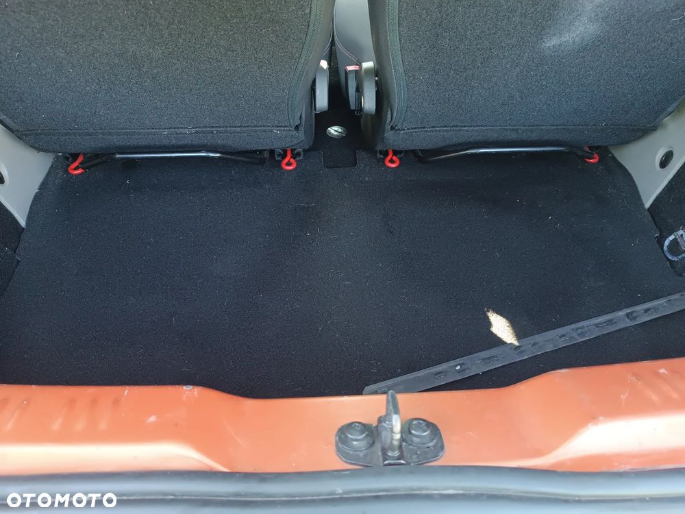 Renault Twingo 1.2 16V Elysee - 33