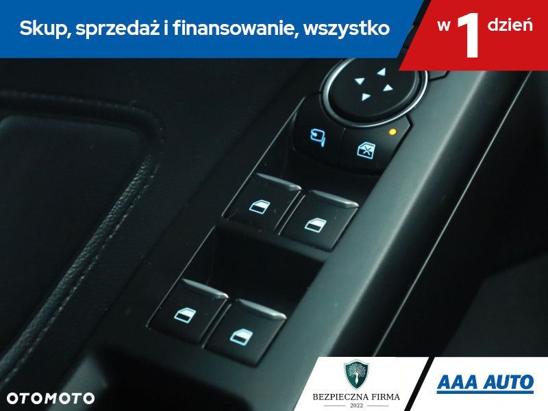 Ford Focus SW - 18