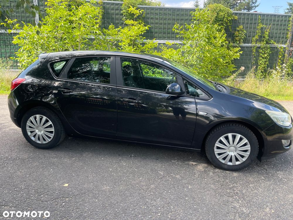Opel Astra 1.4 Turbo Active - 4