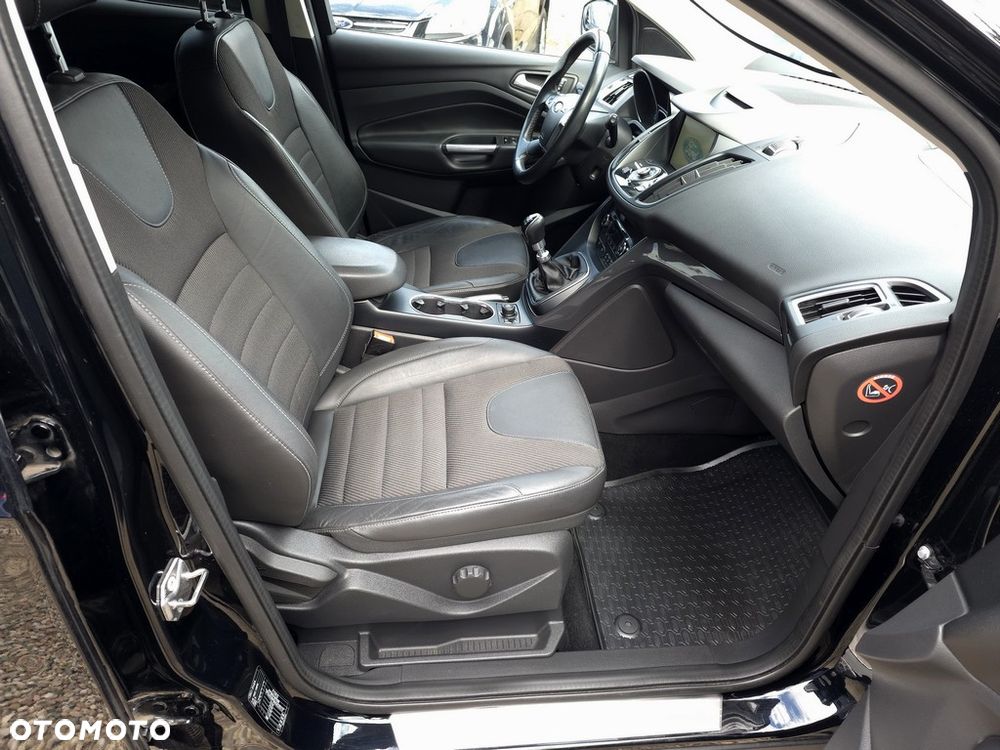 Ford Kuga 2.0 TDCi 4WD Titanium - 7