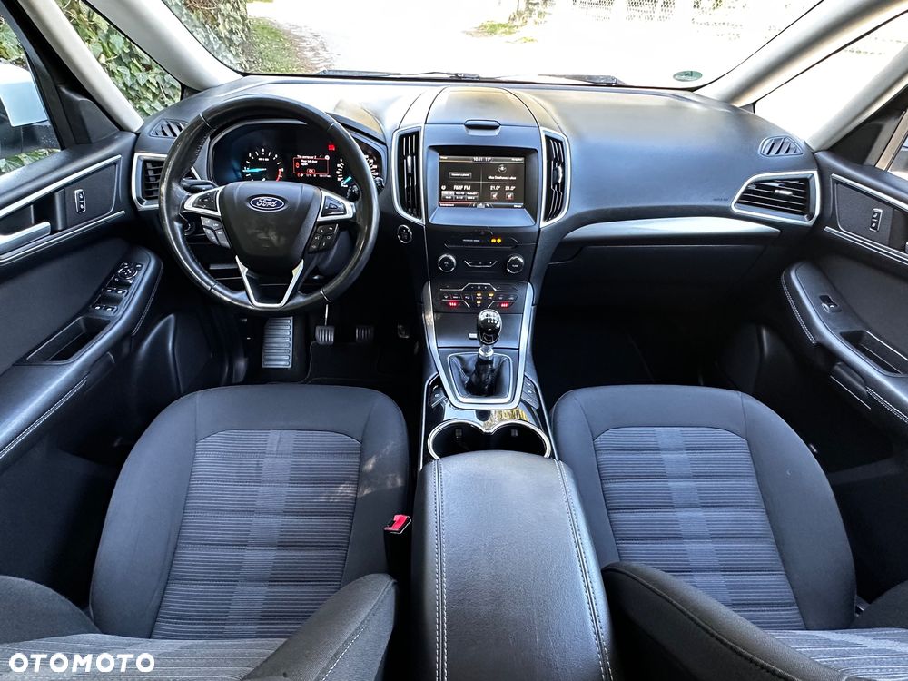 Ford Galaxy 2.0 TDCi Titanium - 40