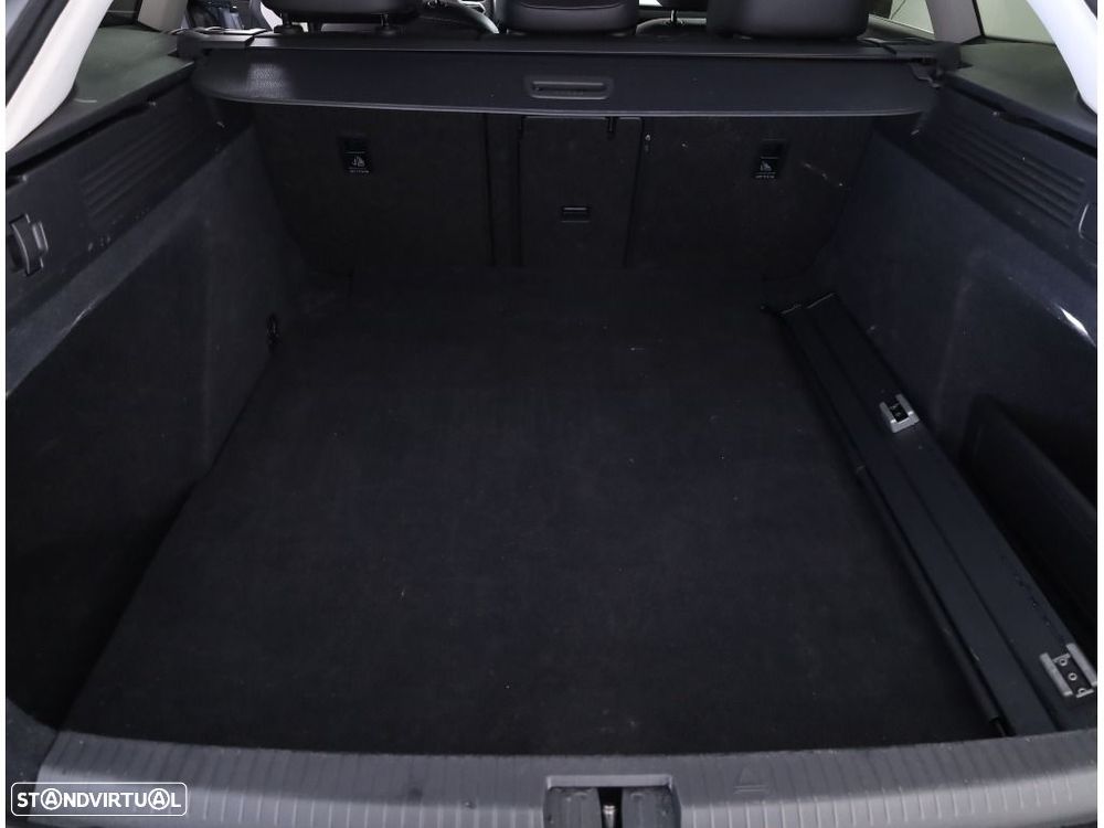 VW Arteon Shooting Brake 2.0 TDI Elegance DSG - 27