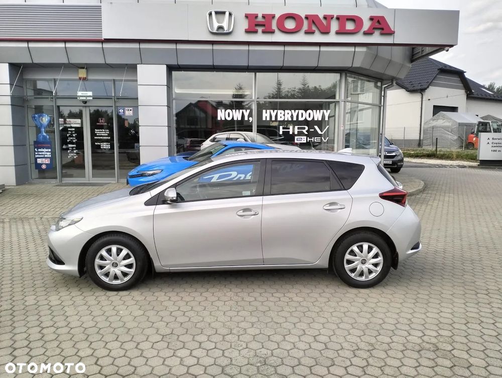 Toyota Auris 1.33 VVT-i Active - 5
