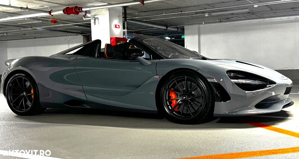 McLaren 750S Spider - 15