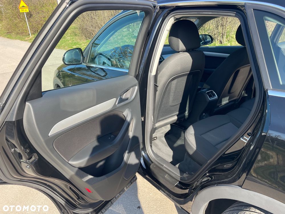 Audi Q3 2.0 TDI S tronic design - 19