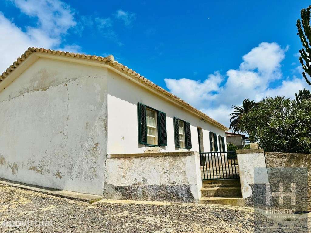 Moradia T4 com terreno de 13.200 m2 na Ilha do Porto Santo - Grande imagem: 2/42