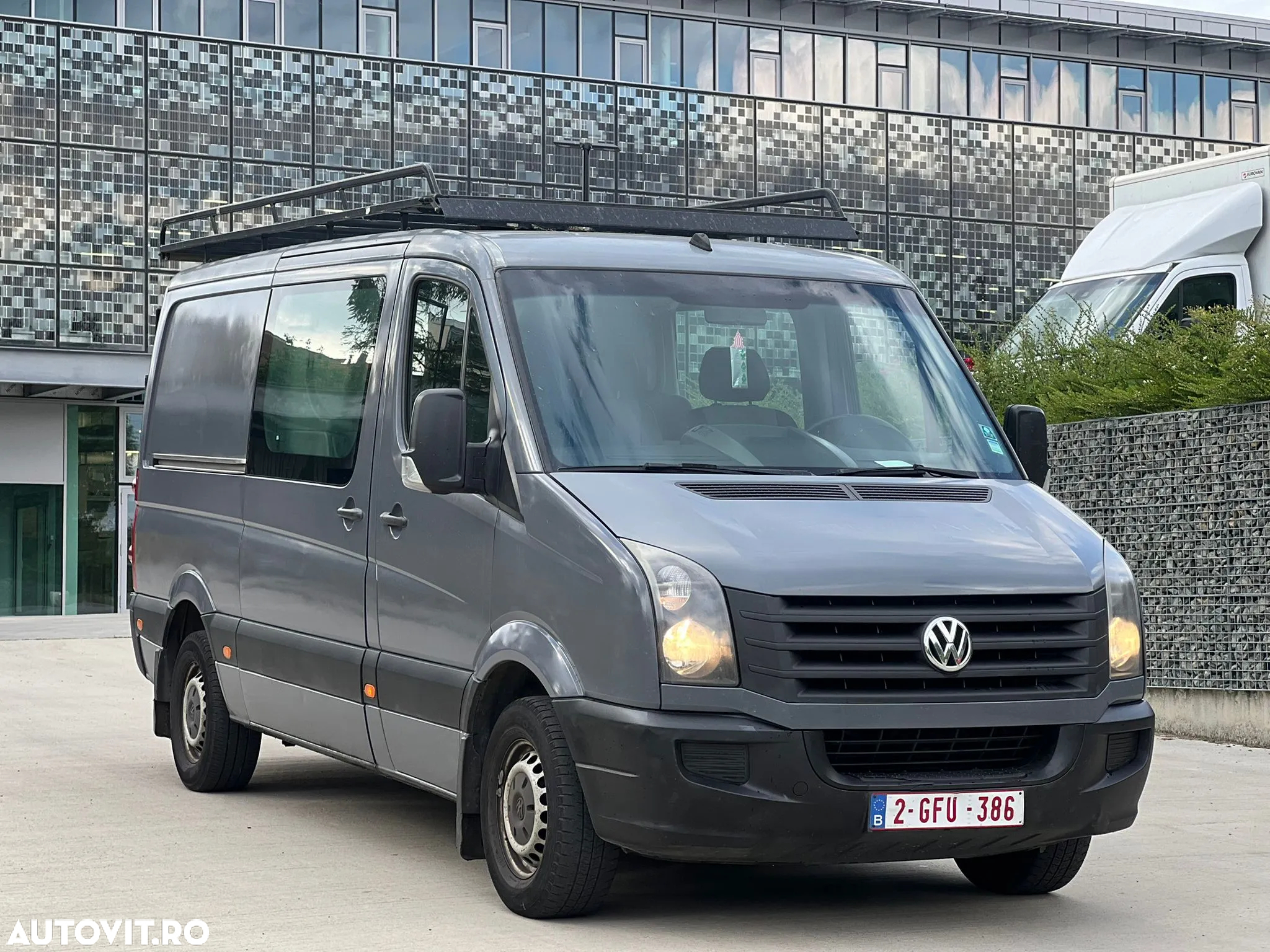 Volkswagen Crafter - 2