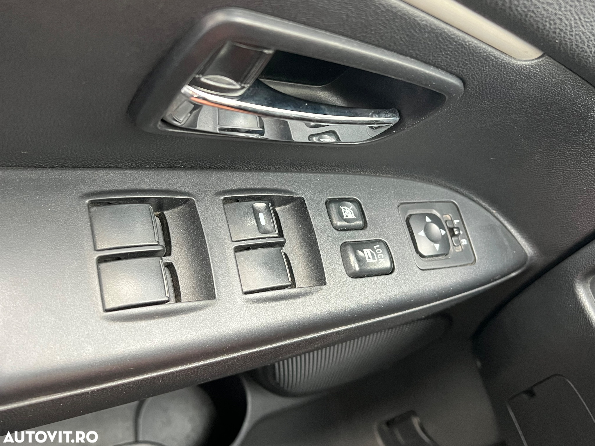 Mitsubishi ASX 1.8 DI-D 4WD Intense - 8