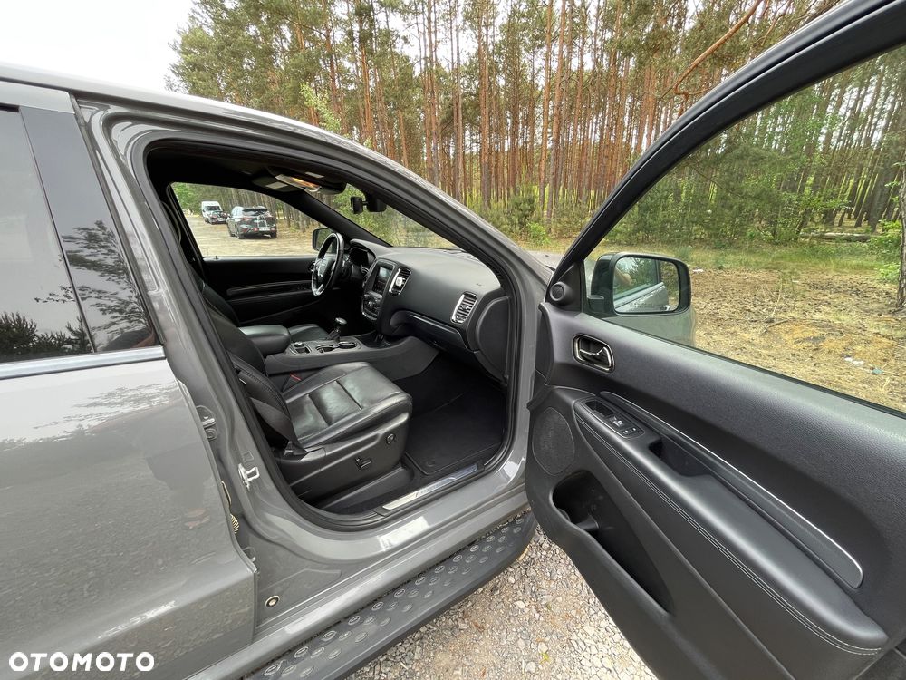 Dodge Durango 5.7 R/T - 12