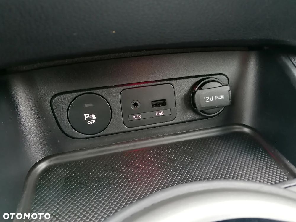 Kia Sportage 2.0 CRDI 184 AWD Platinum Edition - 28