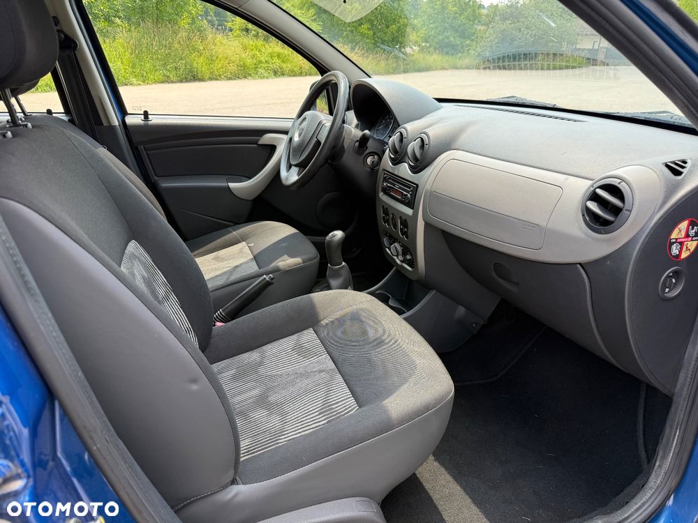 Dacia Sandero 1.2 16V Ambiance - 11