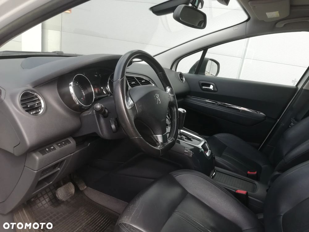 Peugeot 5008 - 18