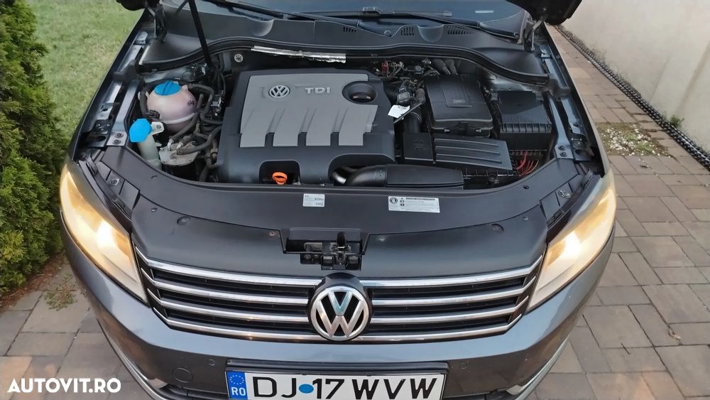 Volkswagen Passat 1.6 TDI BlueMotion - 12