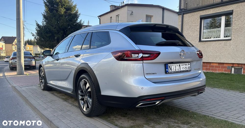 Opel Insignia 2.0 CDTI 4x4 Ultimate S&S - 6