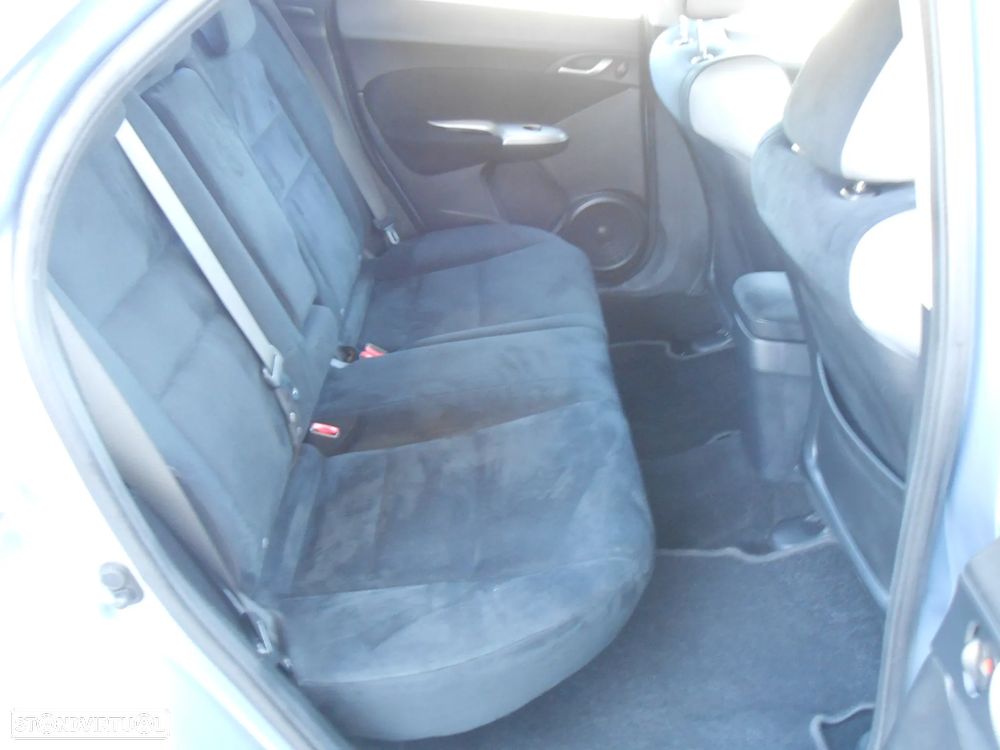 Honda Civic 1.4 Sport - 22