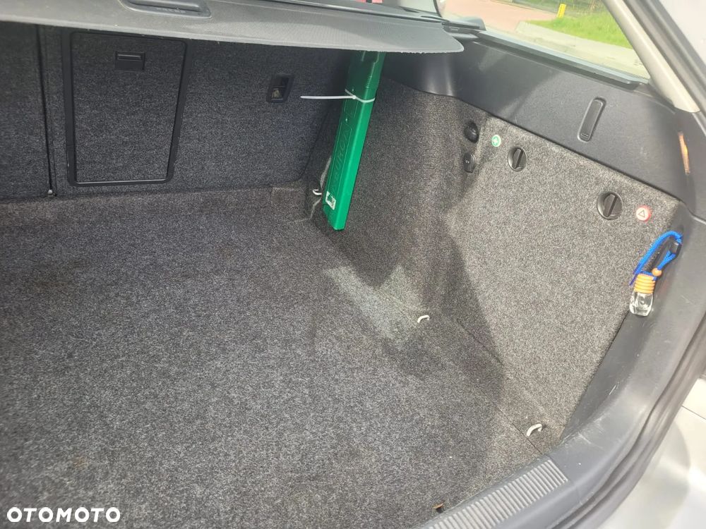 Skoda Octavia Combi 2.0 TDI Elegance - 16