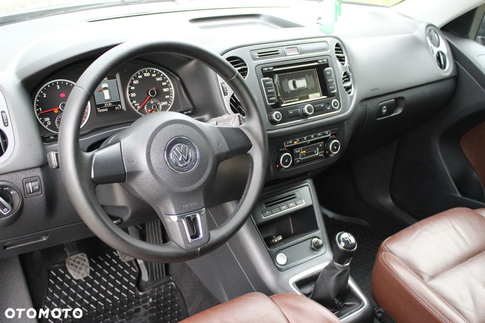 Volkswagen Tiguan 2.0 TDI DPF 4Motion Track & Style - 26