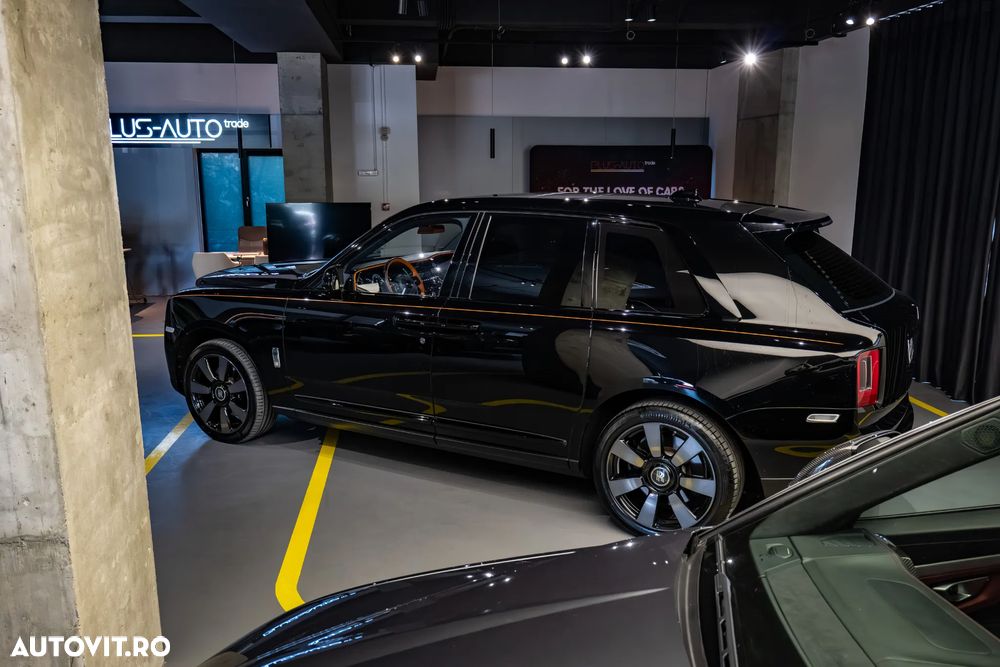 Rolls-Royce Cullinan - 15
