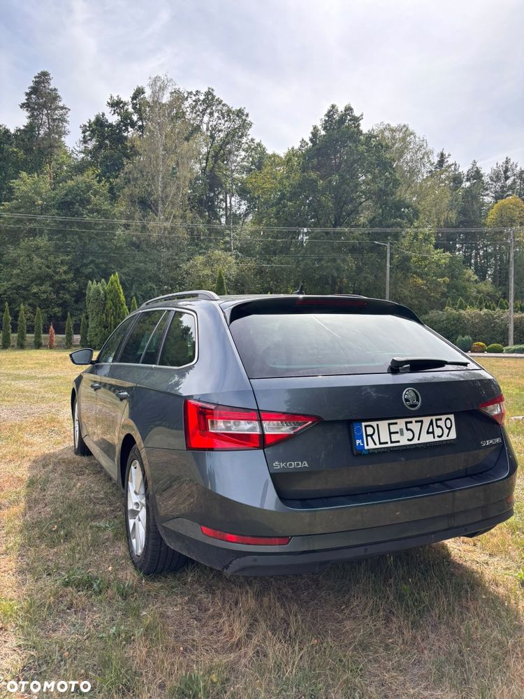 Skoda Superb - 4