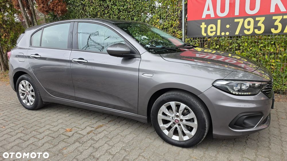 Fiat Tipo 1.4 T-Jet 16v Lounge EU6d - 25