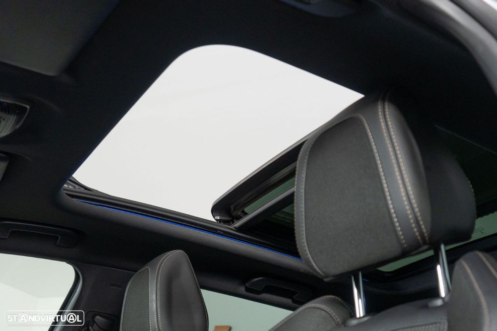 Peugeot 3008 1.6 Hybrid4 GT e-EAT8 - 23