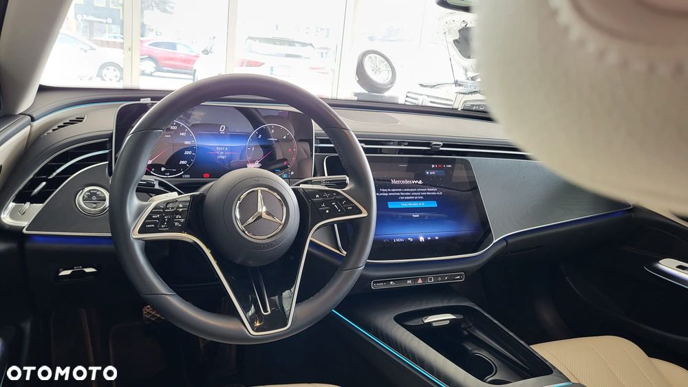 Mercedes-Benz Klasa E - 8