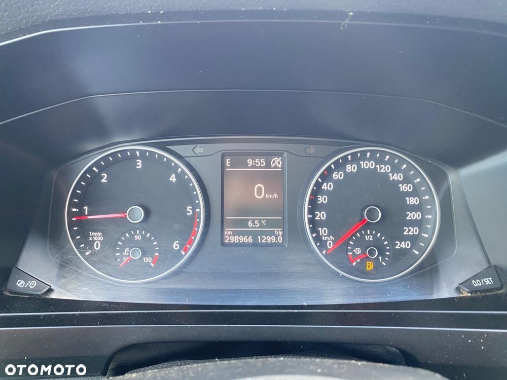 Volkswagen Transporter L2H1 - 22