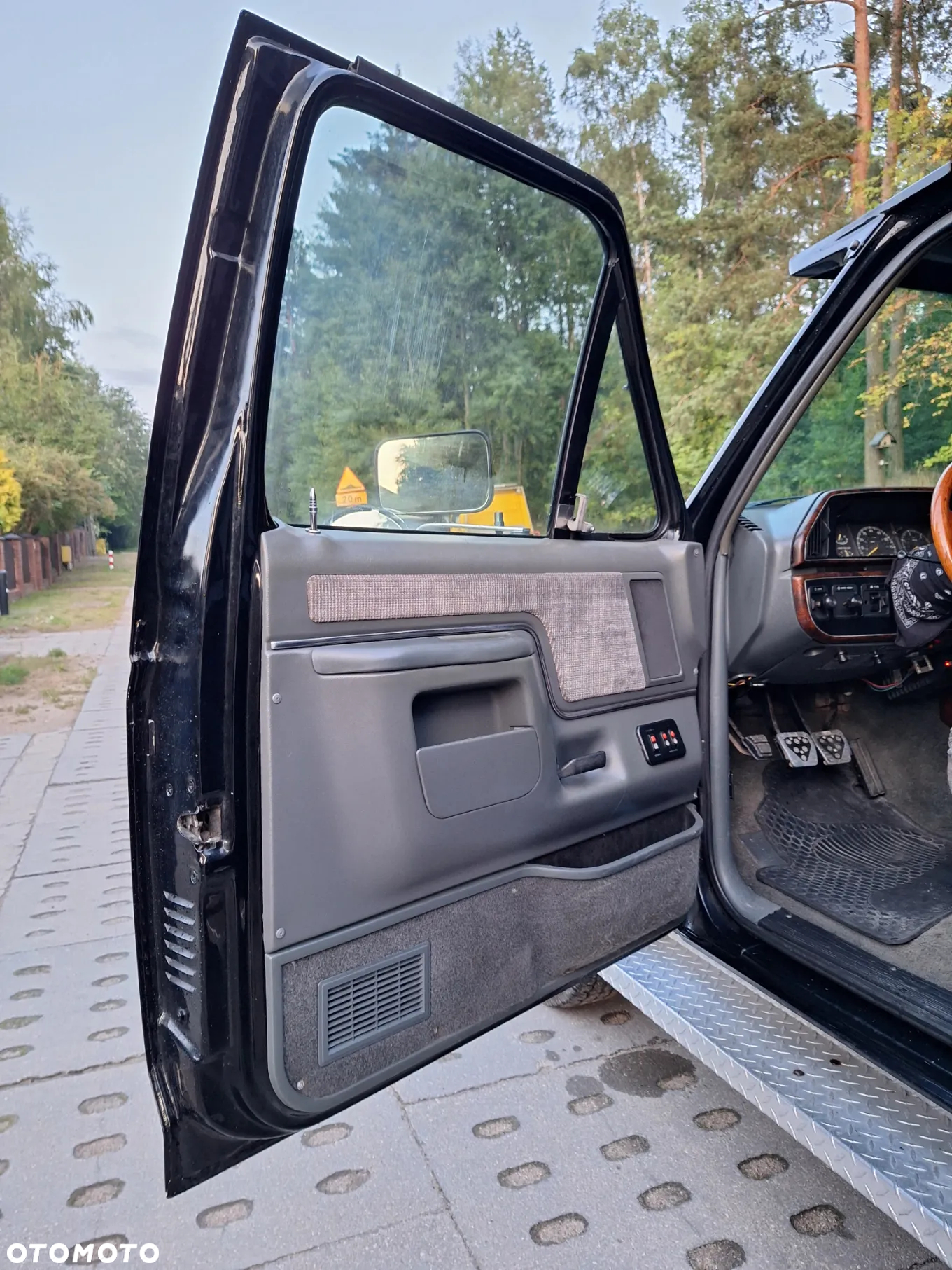 Ford F350 - 22