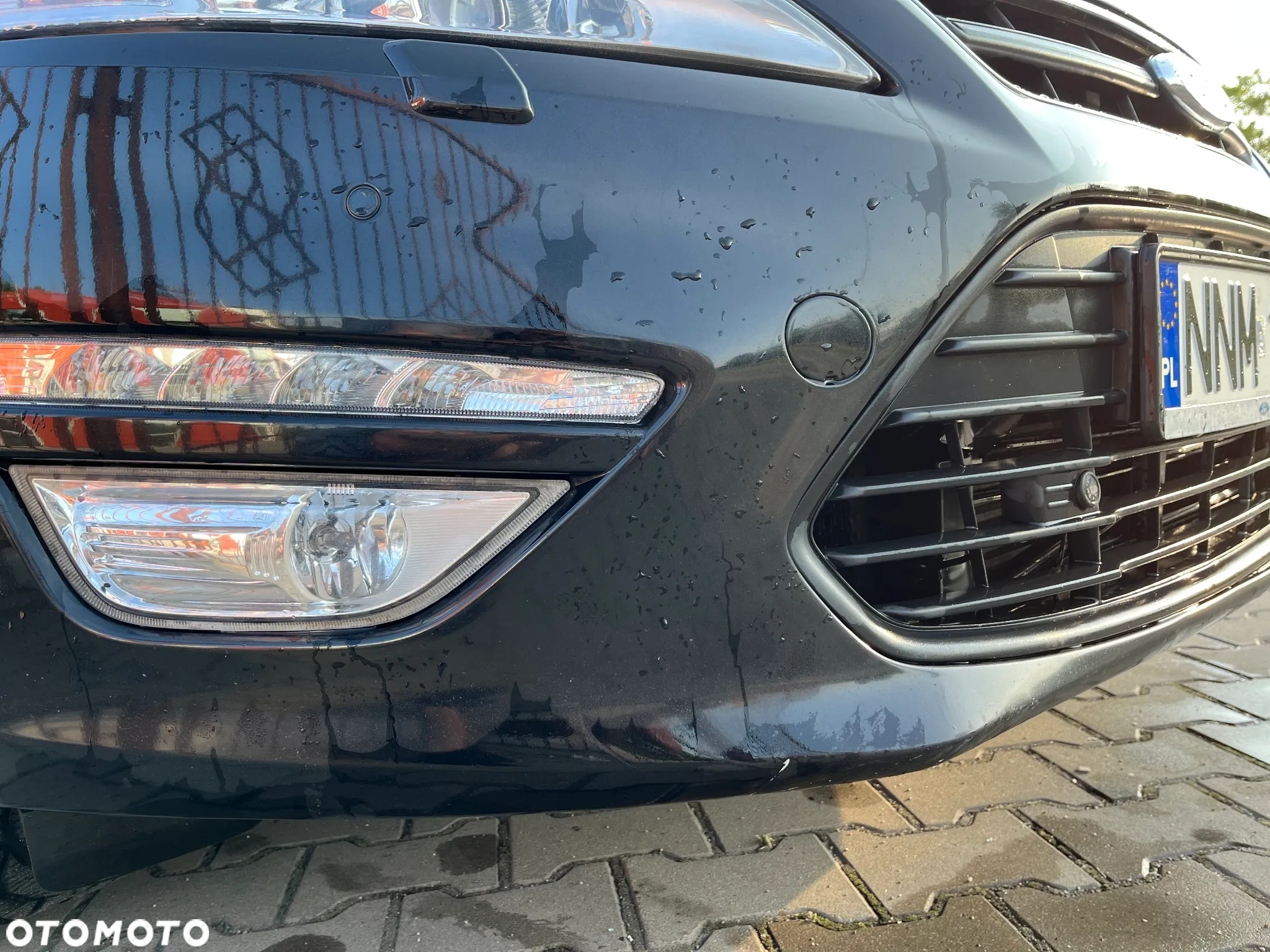 Ford Mondeo 1.6 T Ghia - 17