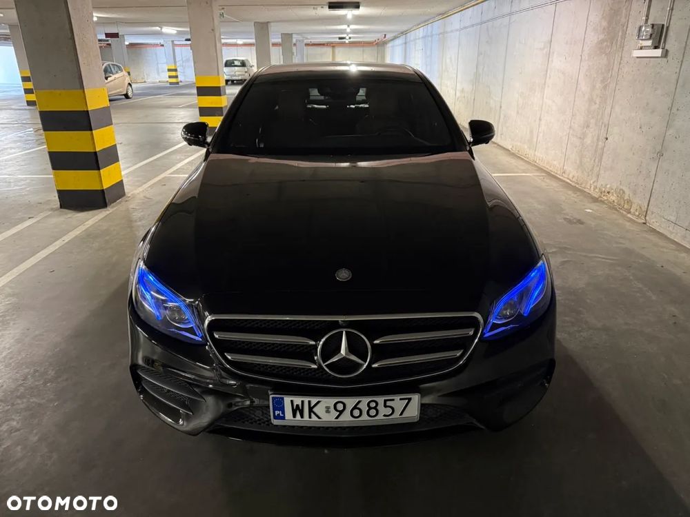 Mercedes-Benz Klasa E 220 d 9G-TRONIC AMG Line - 2