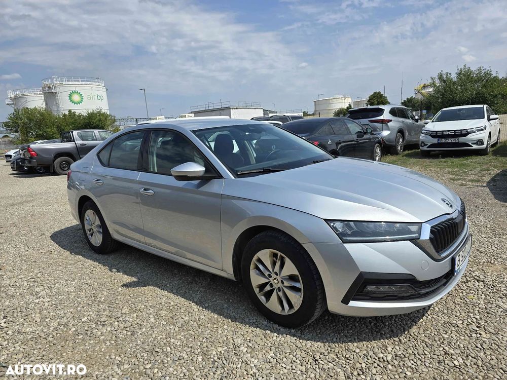 Skoda Octavia - 3