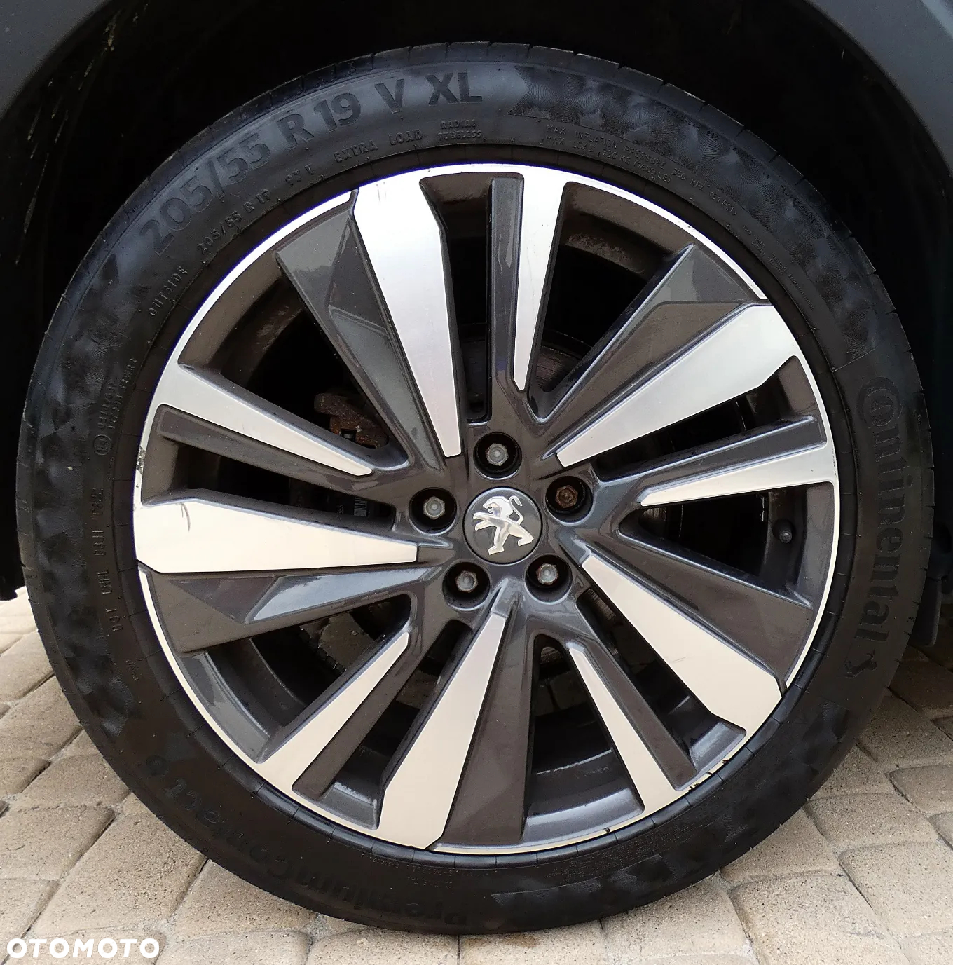 Peugeot 5008 1.6 BlueHDi Allure 7os - 29