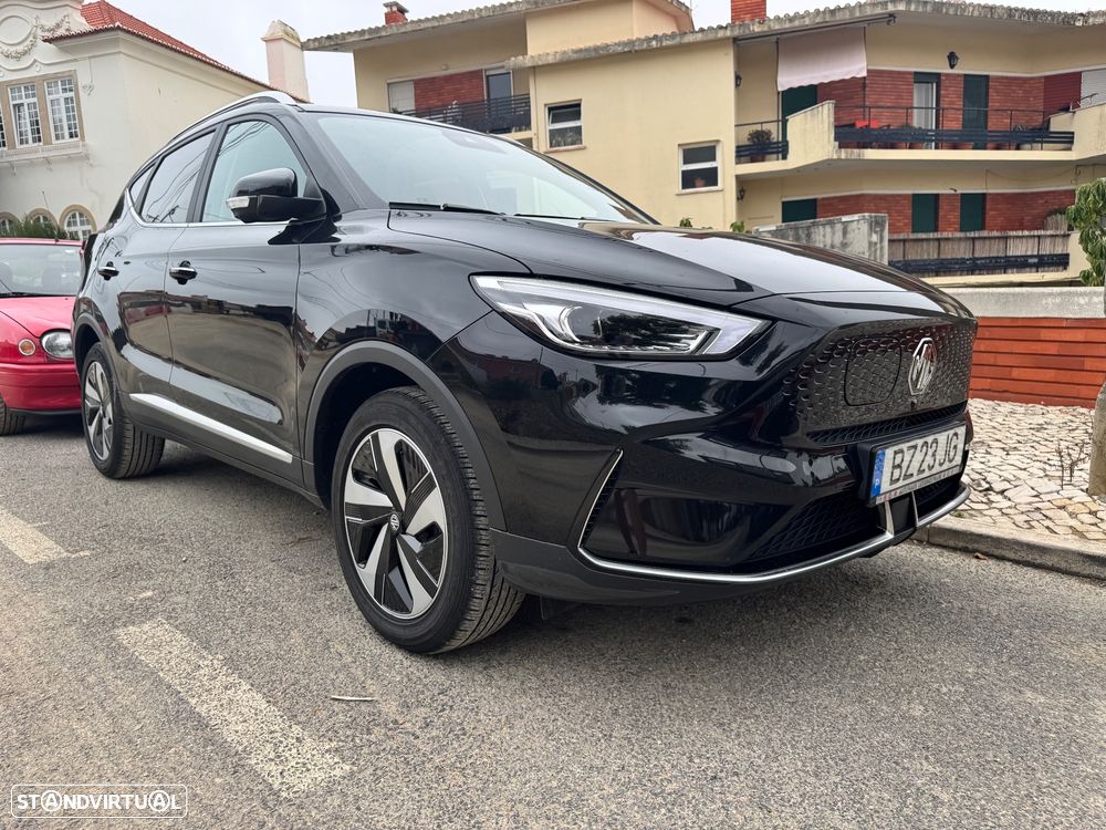 MG ZS Standard Luxury - 1