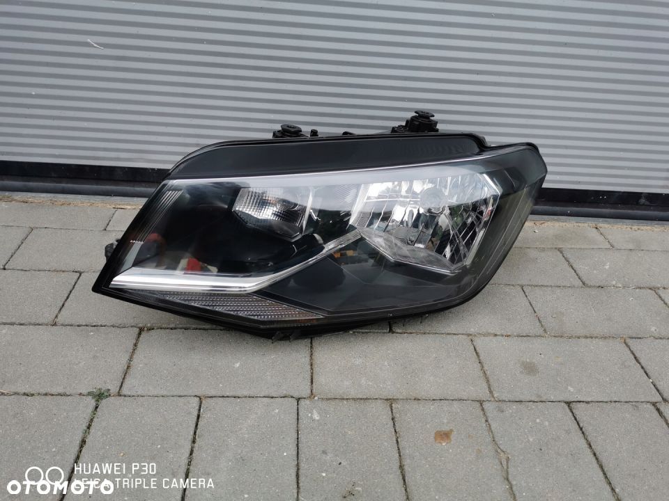 LAMPA PRZÓD VW CEDDY LEWA 2K1.9.I - 1
