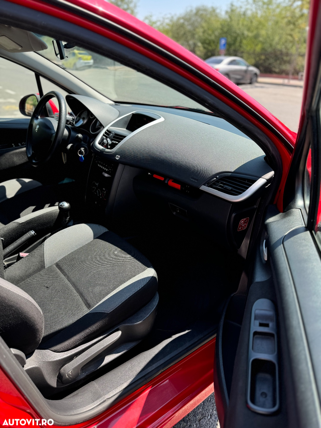 Peugeot 207 1.4E 16V Trendy - 8