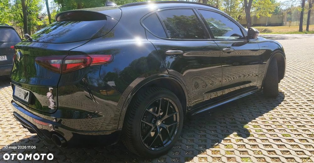 Alfa Romeo Stelvio 2.0 Turbo 16V AT8-Q4 Estrema - 17
