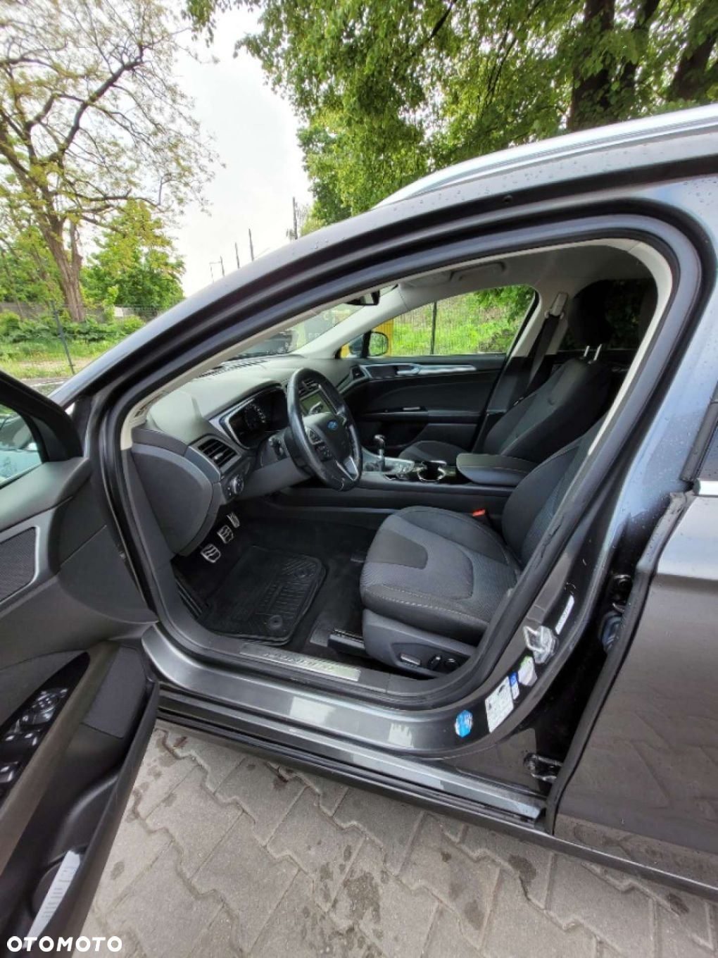 Ford Mondeo 2.0 TDCi Titanium - 12