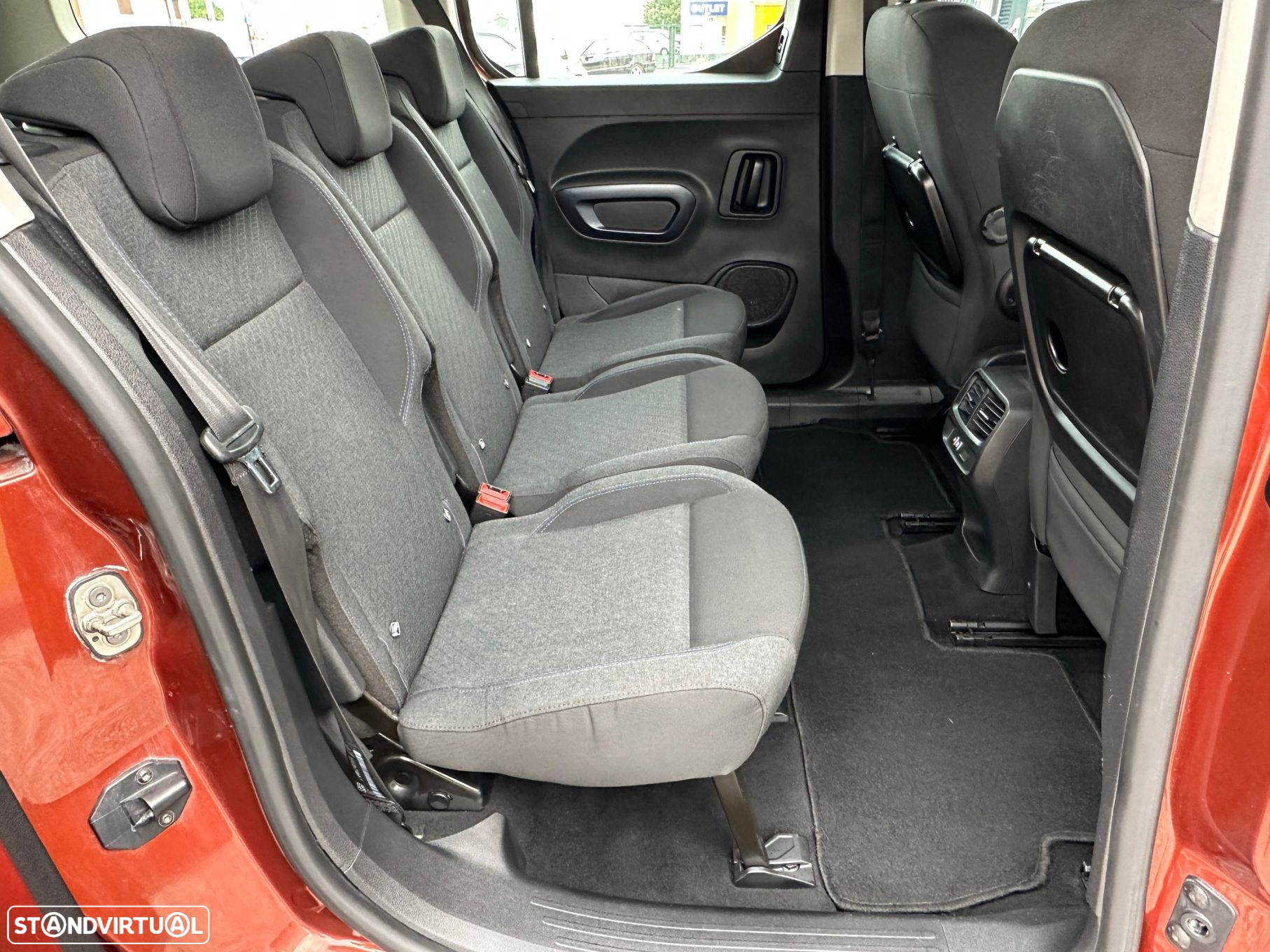Peugeot Rifter 1.5 BlueHDi Longa Allure - 20