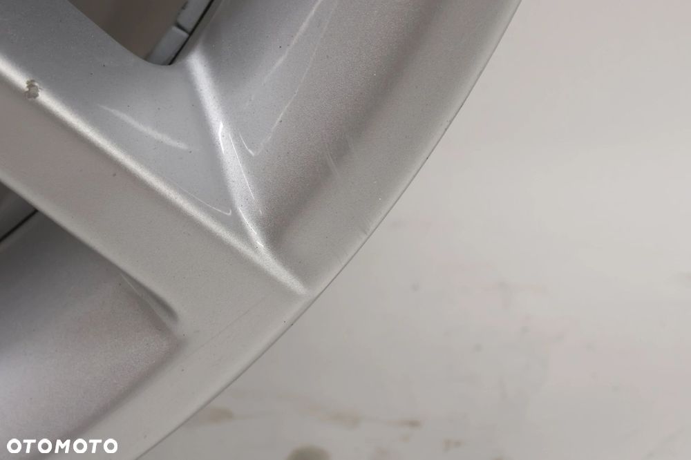 Audi Q3 felga aluminiowa 8U0071497 6.5Jx17H2 ET33 - 2