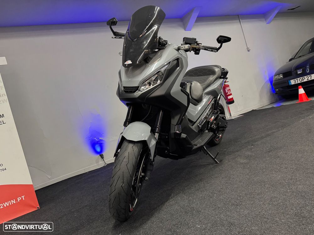 Honda X-ADV - 12