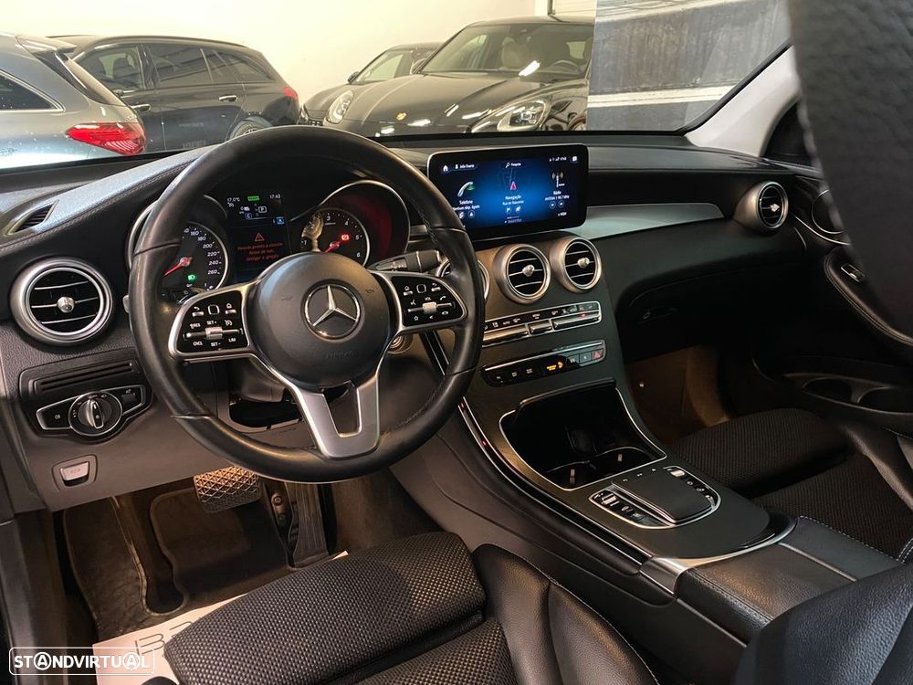 Mercedes-Benz GLC 300 de 4Matic - 11