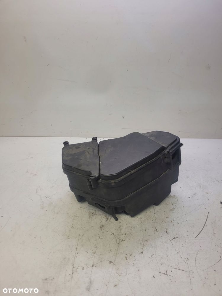 SKRZYNKA BEZPIECZNIKÓW AUDI Q7 4L 7L0907355A - 1