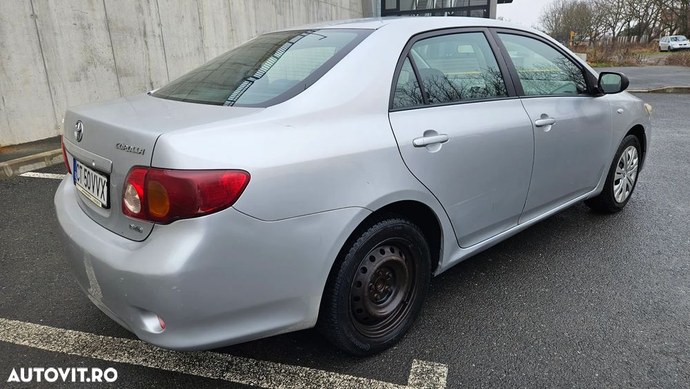 Toyota Corolla 1.4 D-4D Luna - 4