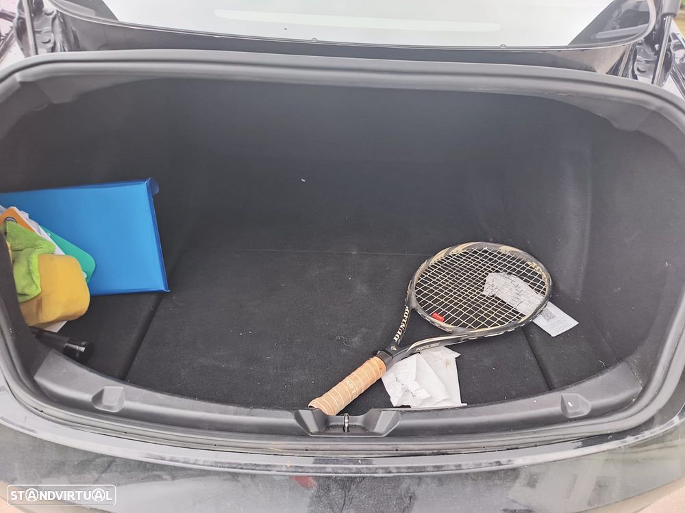 Tesla Model 3 Long-Range Dual Motor AWD - 13