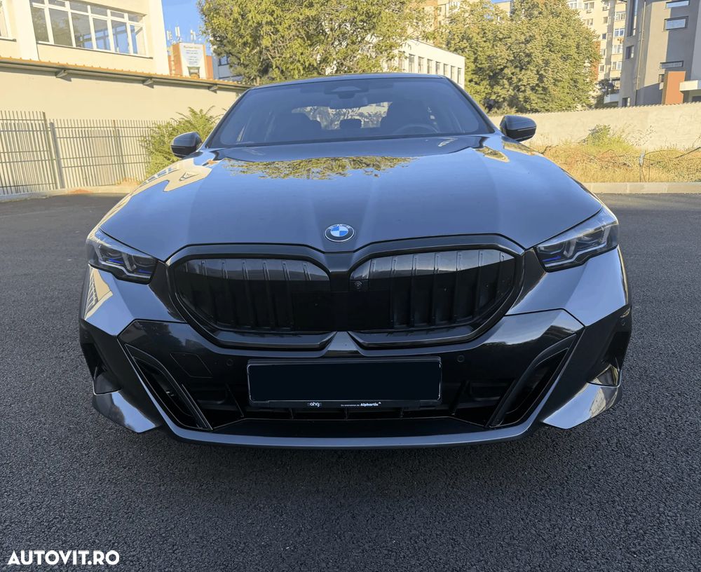 BMW Seria 5 520i Aut. - 3