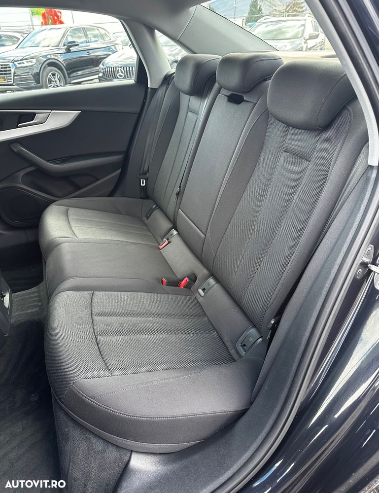 Audi A4 2.0 TDI Sport - 24